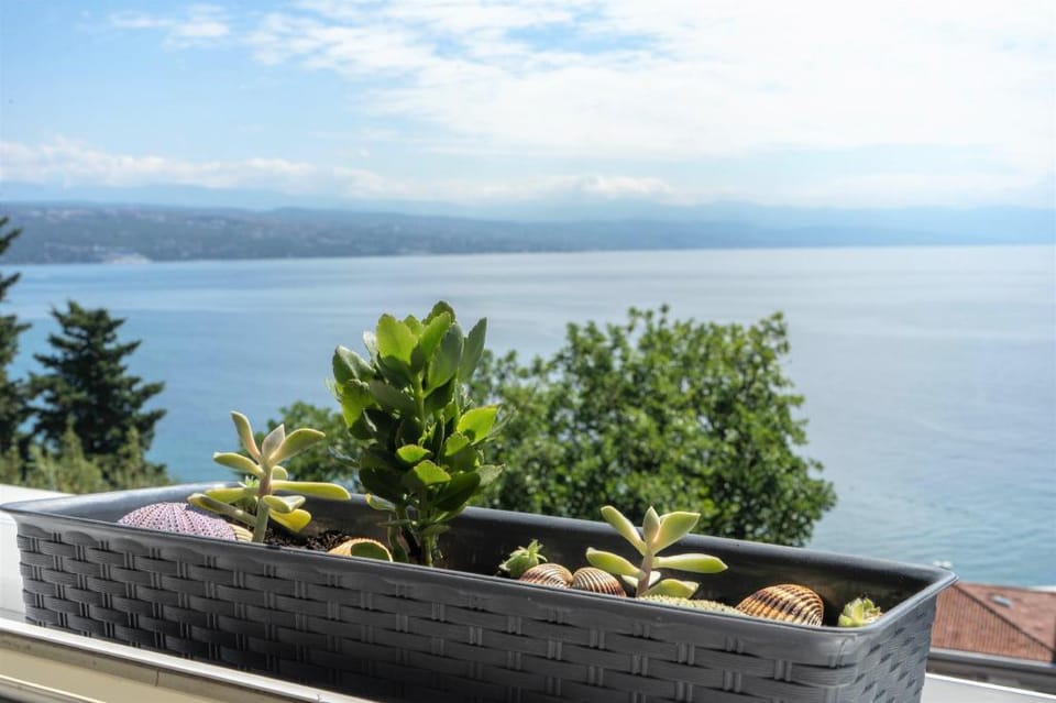 Apartment with seaview Apartment in Opatija