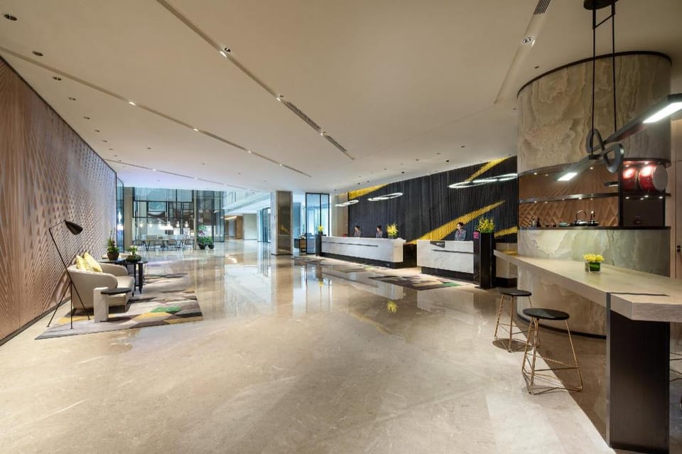 Crowne Plaza Foshan Nanhai - an IHG Hotel -Free Canton Fair Shuttle Bus &Live Music Performance By IHG Hotel in Guangzhou