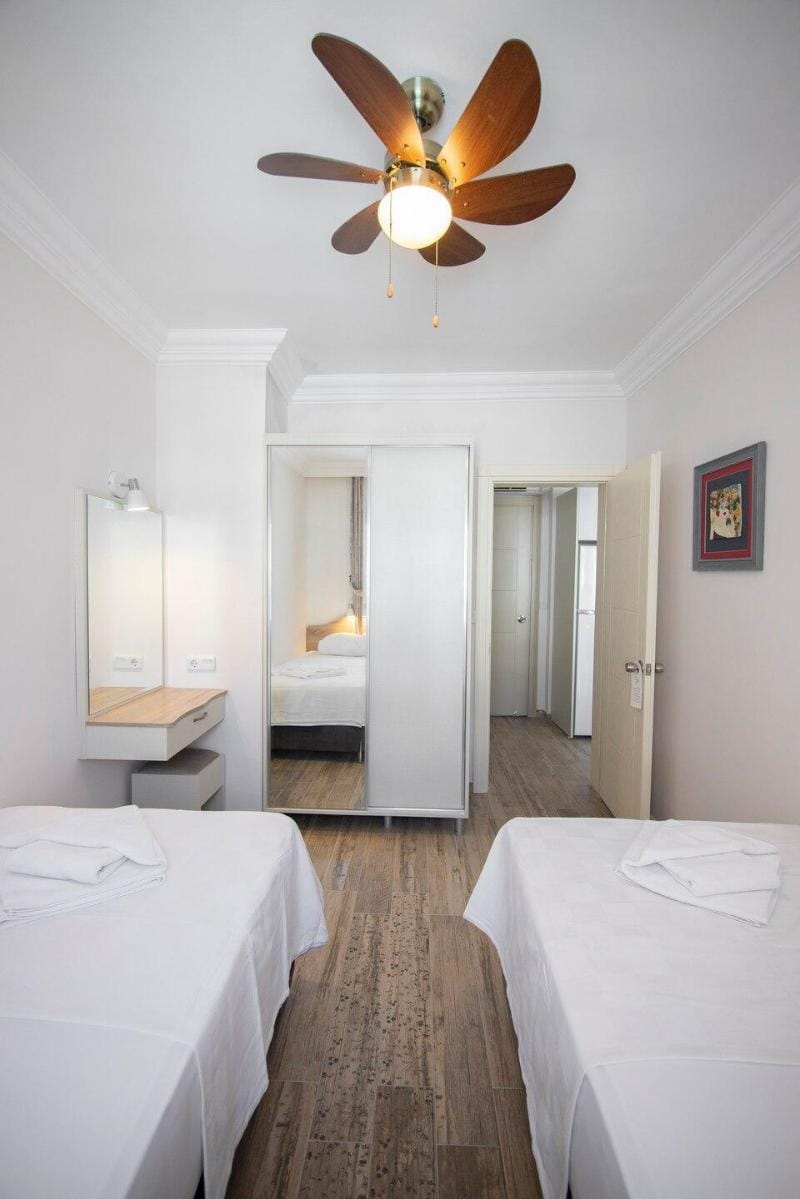 Cosy Apartment with Pool & Beach Access Apartment in Muğla Province