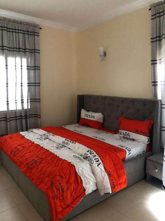 Luxury three bedroom apartment Apartment in Lagos