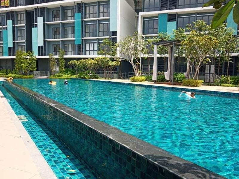 Peaceful Soho w/ Queen Bed + Hilltop View @ KLIA Apartment in Selangor, Malaysia