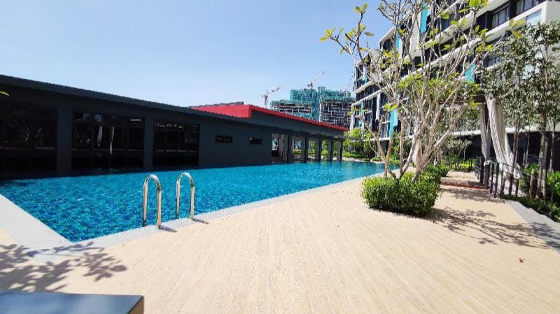 Peaceful Soho w/ Queen Bed + Hilltop View @ KLIA Apartment in Selangor, Malaysia