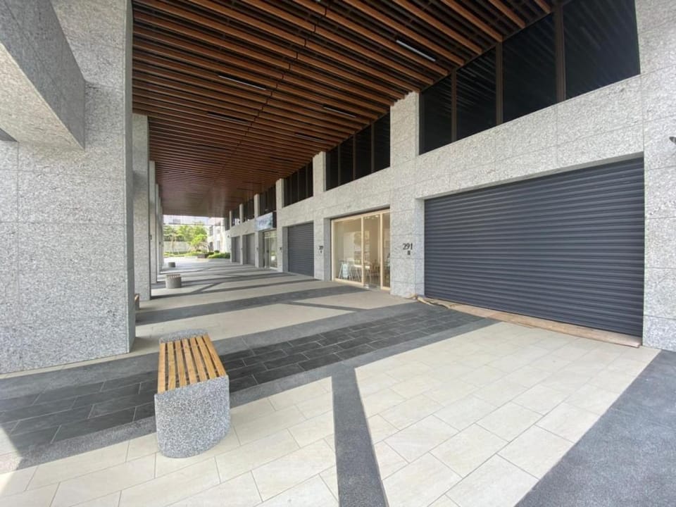 HOT中壢青埔商務人士精品裝潢房 Apartment in Taiwan, Province of China