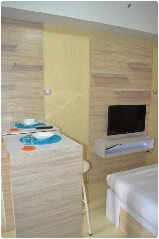 Green Lake View Ciputat Tower E by PropertyTime Apartment in South Jakarta City