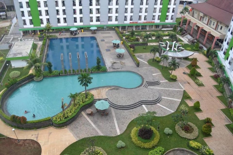 Green Lake View Apartement Ciputat by Owner Apartment in South Jakarta City