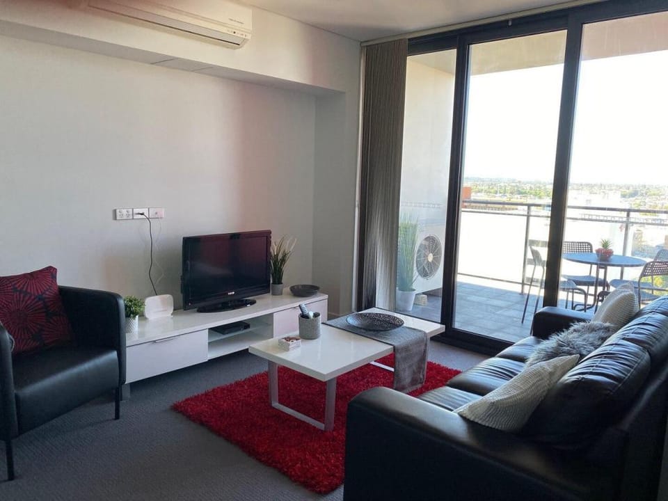 LOCATION LOCATION CITY VIEWS NETFLIX WIFI WINE Apartment in Perth