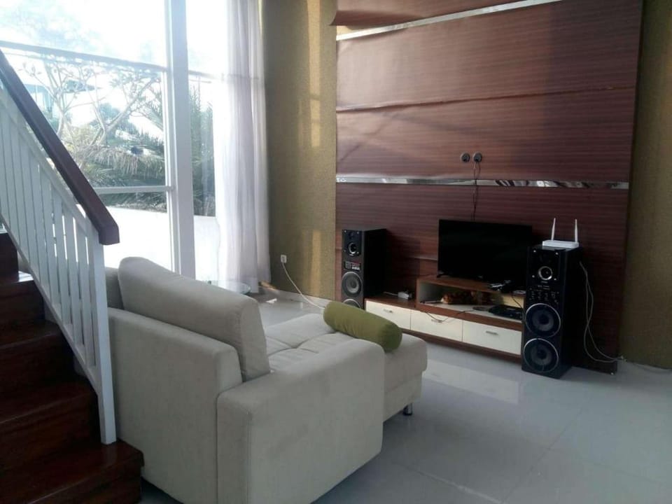 Rockwood  Deluxe Villa's 5 Villa in Batu