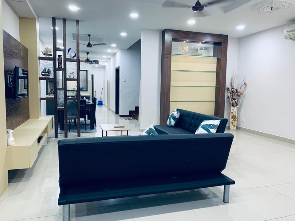 KTH Homestay Vacation rental in Tanjung Bungah