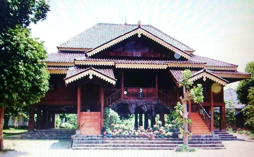 Jajar Intan Vila Vacation rental in Indonesia