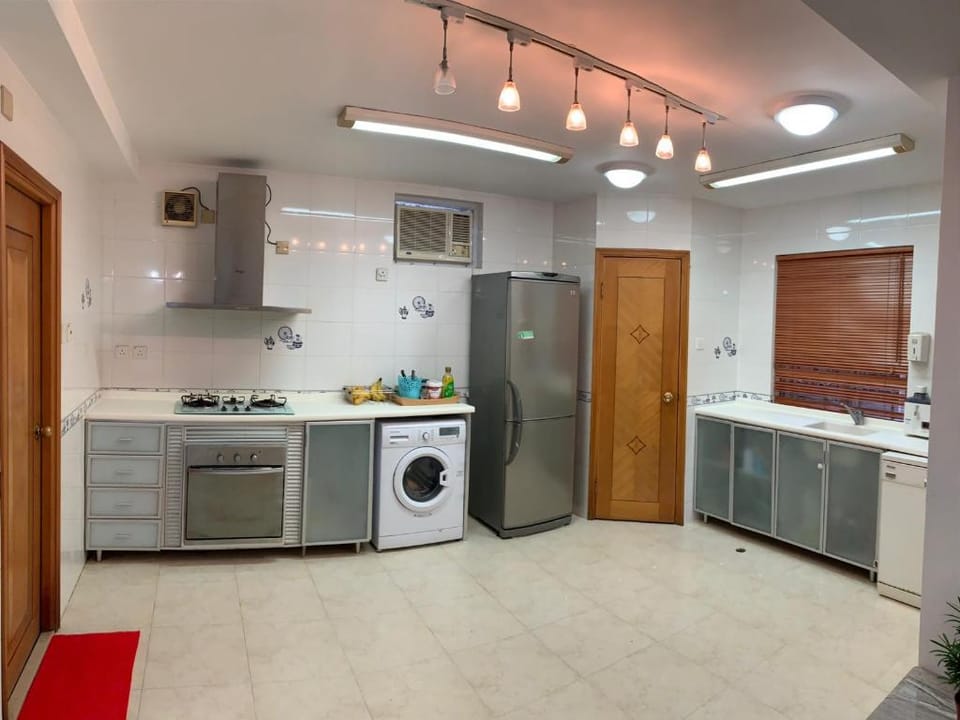 Ground Floor Tung chung Apartment with Kitchen use Vacation rental in Hong Kong