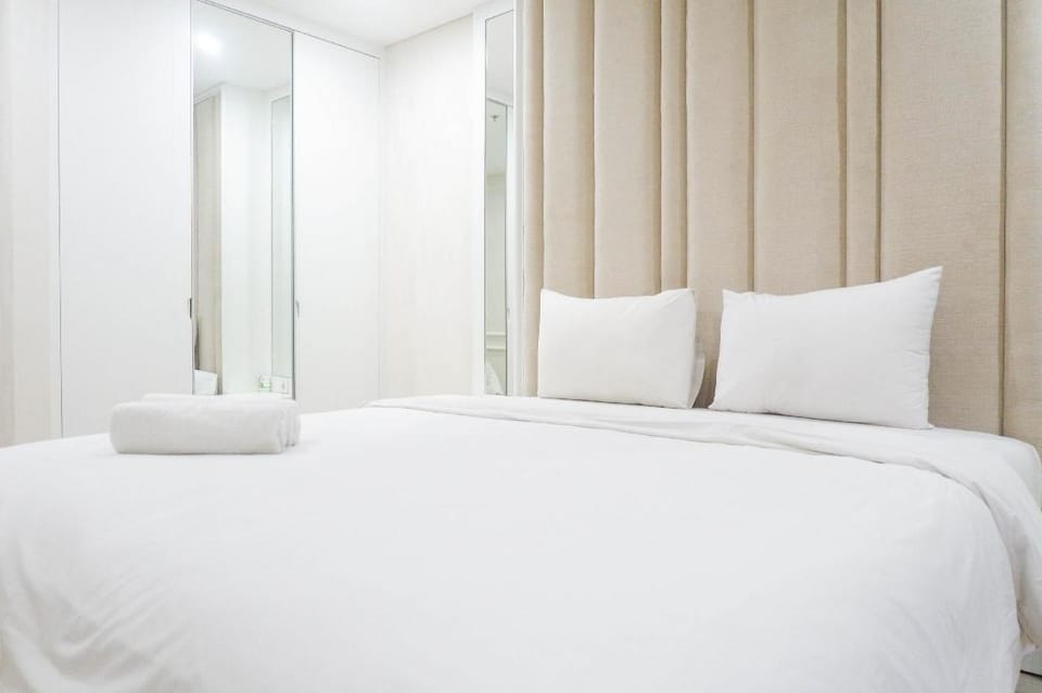 Spacious 1BR Apartment at Praxis By Travelio Apartment in Surabaya
