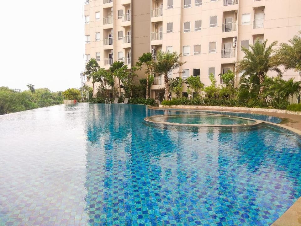 Luxury 1BR at Mustika Golf Residence By Travelio Apartment in West Java