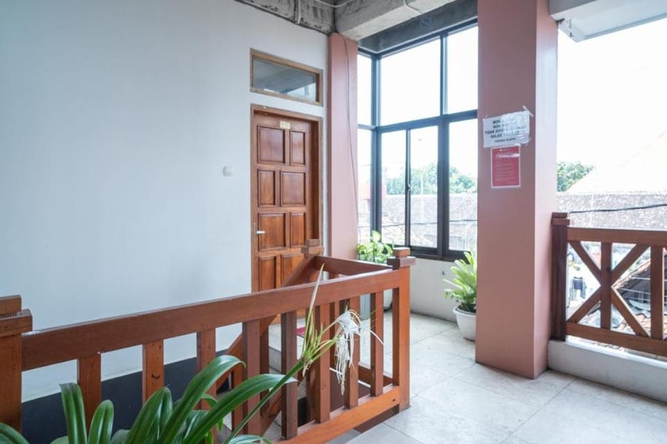 Rejeki Homestay Syariah Malioboro Mitra RedDoorz Vacation rental in Yogyakarta
