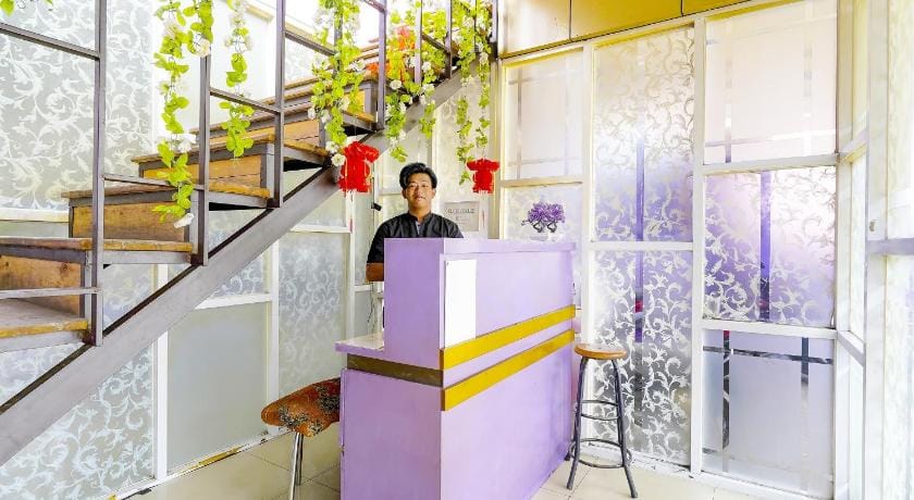 OYO 91299 Violet Guest House Hotel in Bandung