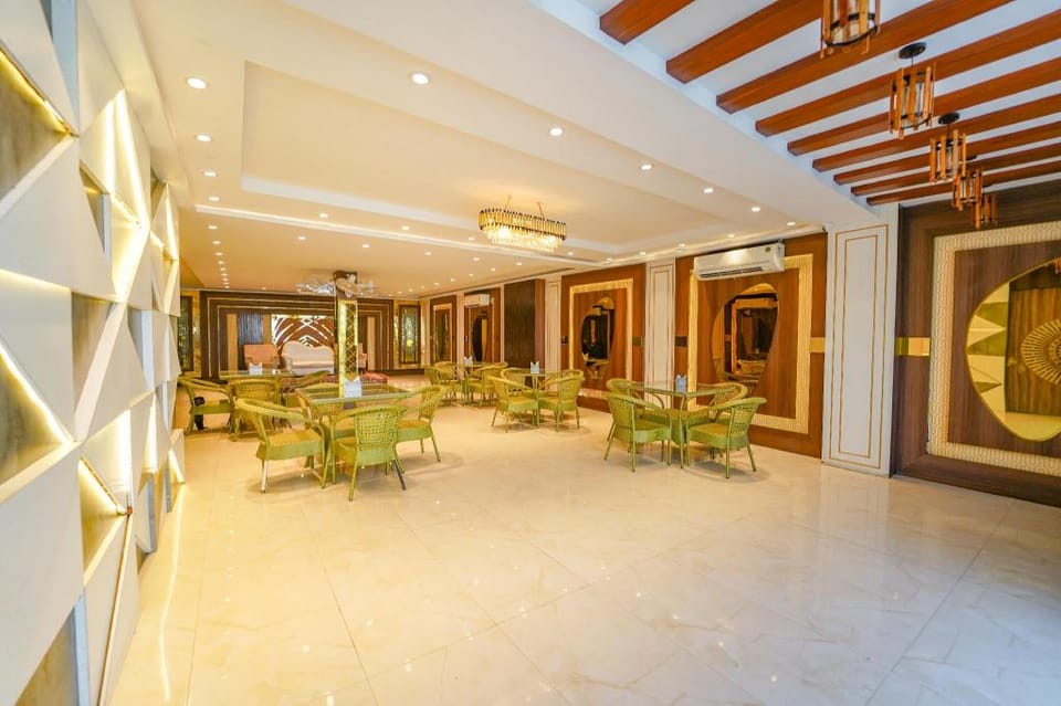 Shiv Rudraksh Resort with Ganges View Hotel in Varanasi