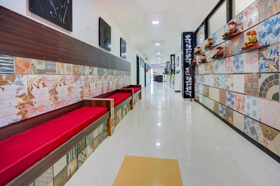 Hotel O Ayaansh Hotel in Vadodara