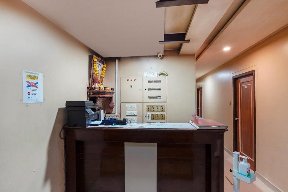 Collection O Sapna Hotel in Mumbai