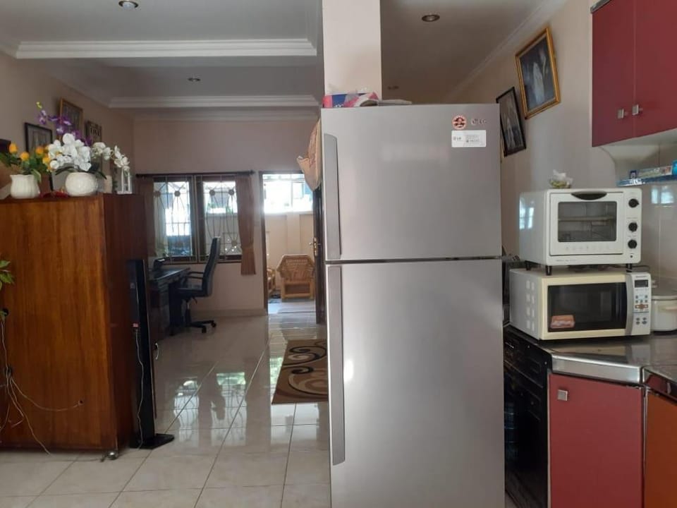 Private Stays @Brother Villa in Batu Layar