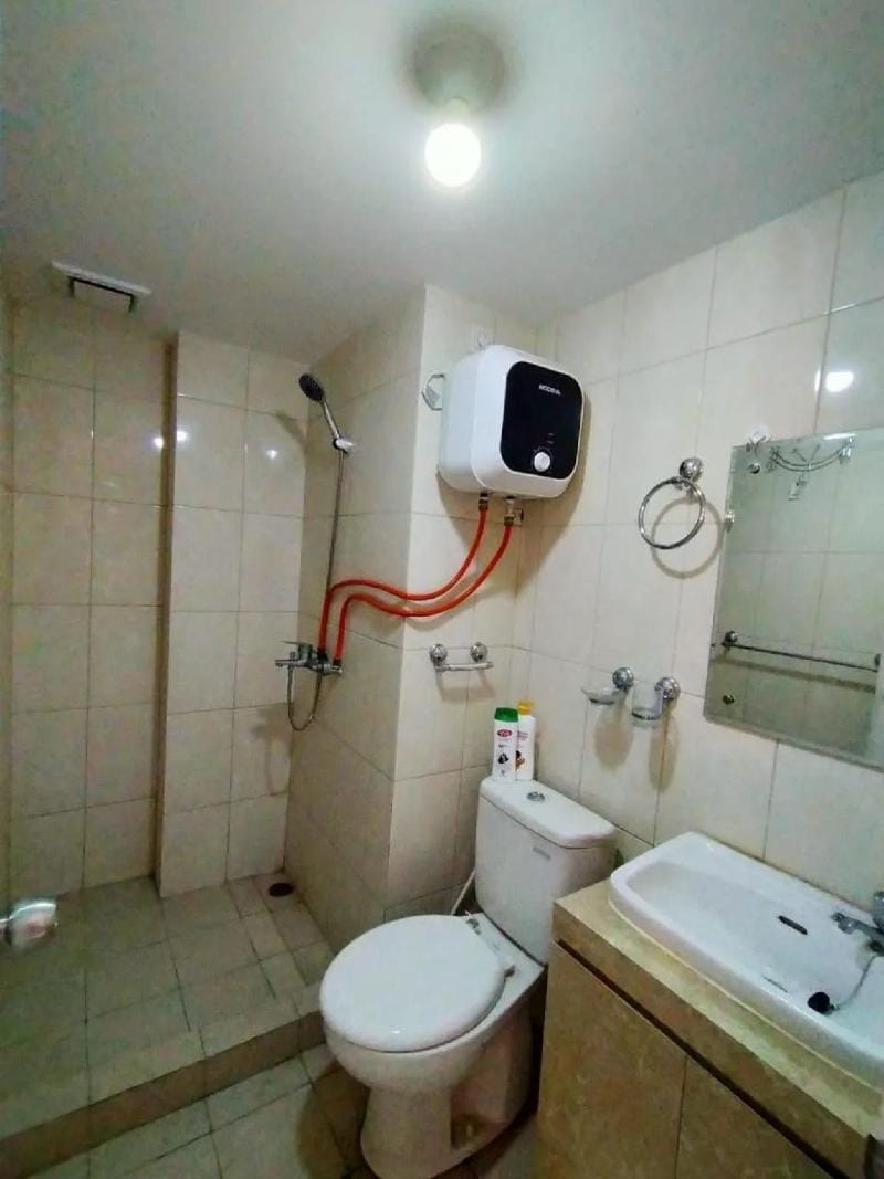 Apart springlake summarecon by apartrooms.id Apartment in West Java