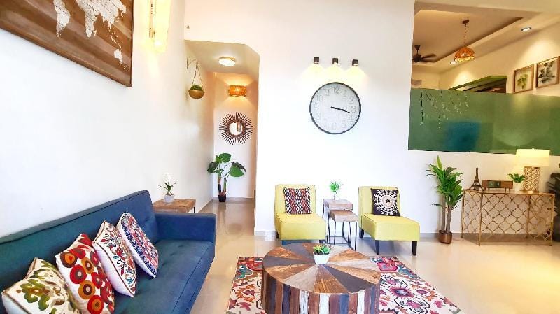 Ocean 19 Shamrock Villa Beachfront 4R5B with Pool Vacation rental in Tanjung Bungah