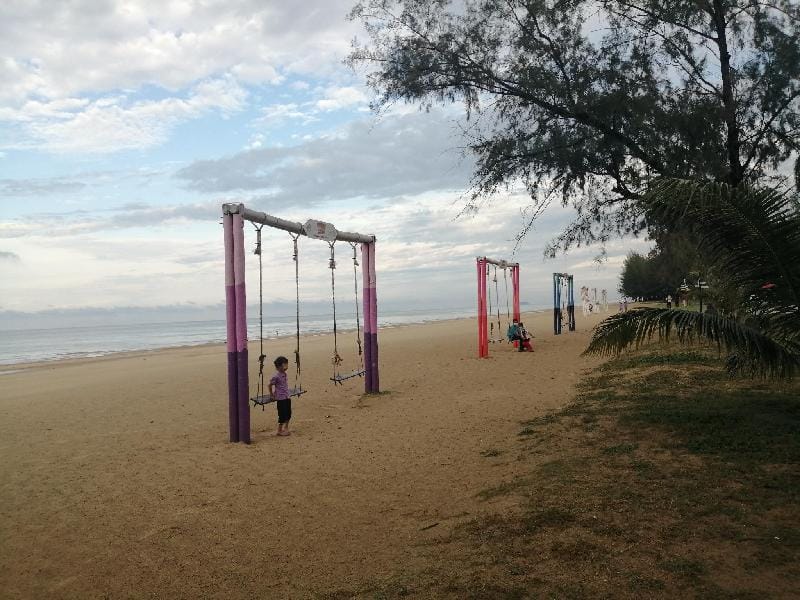 Al-Aisya Homestay 4 Bilik di Kuala Rompin Pahang Vacation rental in Pahang, Malaysia