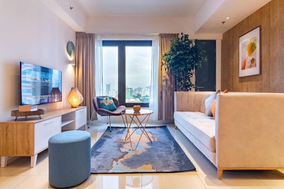 The Zen Den by ALV, 3BR Luxurious Elegant Apartment in George Town