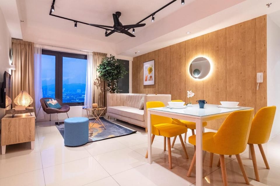 The Zen Den by ALV, 3BR Luxurious Elegant Apartment in George Town