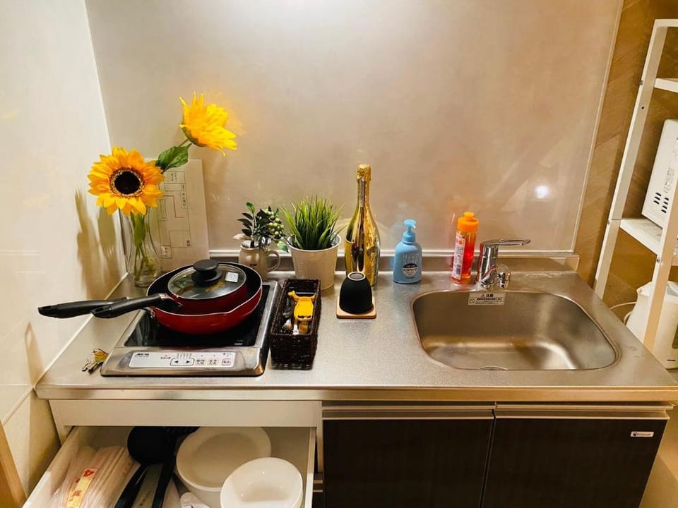 Comfortable home/ 4 BR/ 2 bathrooms/ Tsutenkaku Vacation rental in Osaka