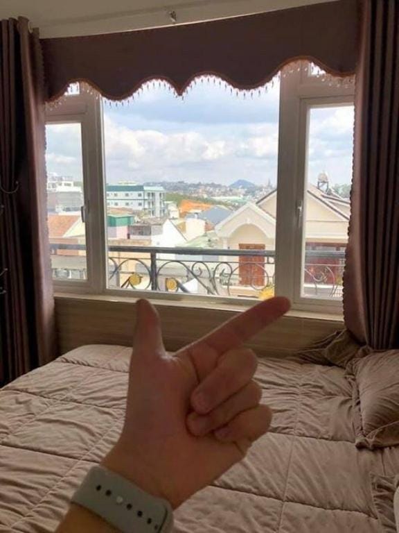 Khách Sạn Giá Rẻ, Sạch Sẽ . Gần Chợ Đêm, Hồ XH. Vacation rental in Dalat