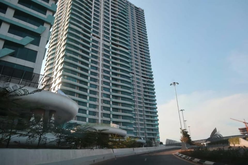 Apartemen Grand Kamala Lagoon  35th Fl by Cheapinn Apartment in West Java
