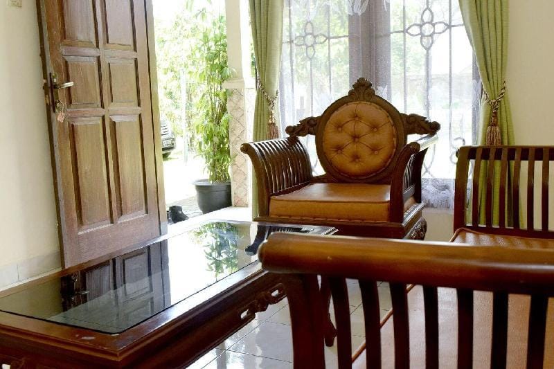 Komala Guesthouse, 10 mins to Malioboro Vacation rental in Yogyakarta