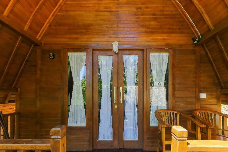 Nyuh Gading Bungalow #1 - Nusa Penida Island Vacation rental in Nusapenida