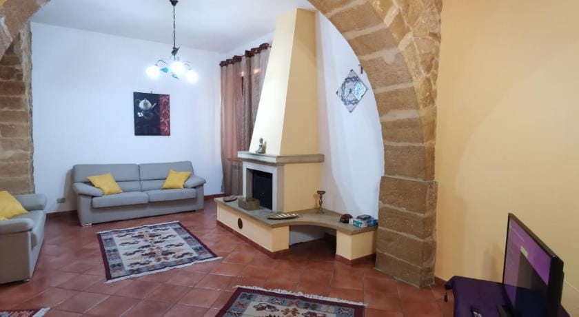 Segesta Les Arches Vacation rental in Sicily