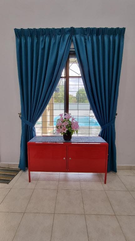 A FAMOSA NIAN 3 MUSLIM BUNGALOW Villa in Negeri Sembilan, Malaysia