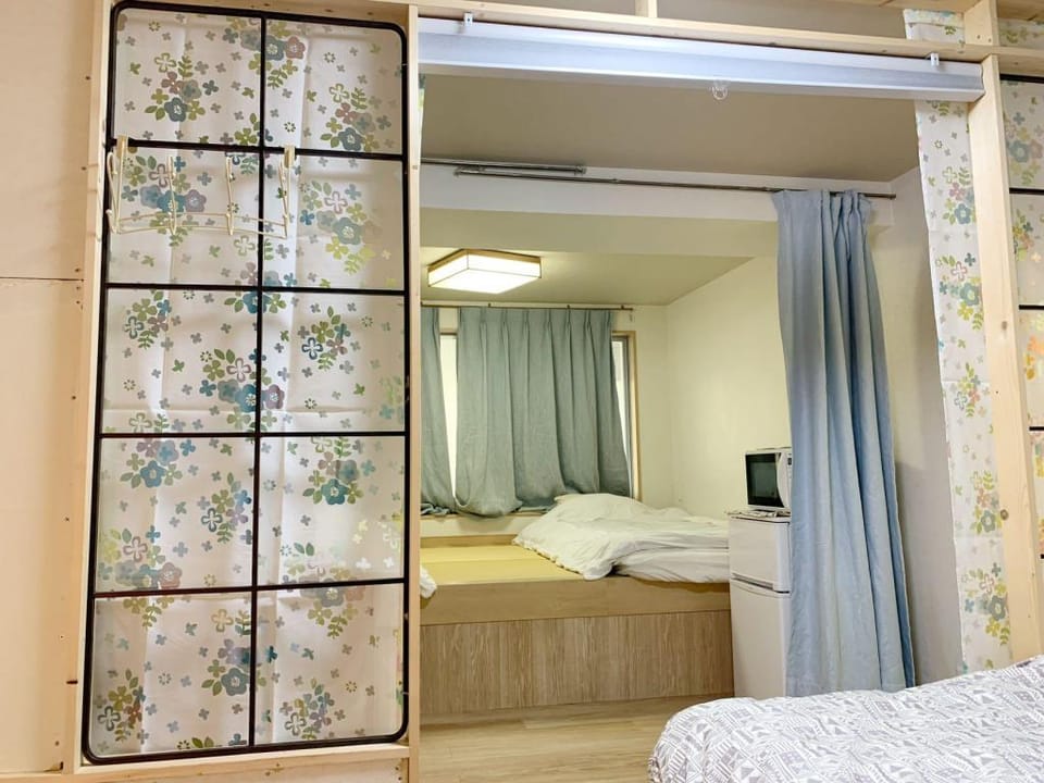 Ikebukuro 11min walk Central Area# High-Speed Internet# Semi Basement# 1F Apartment in Japan