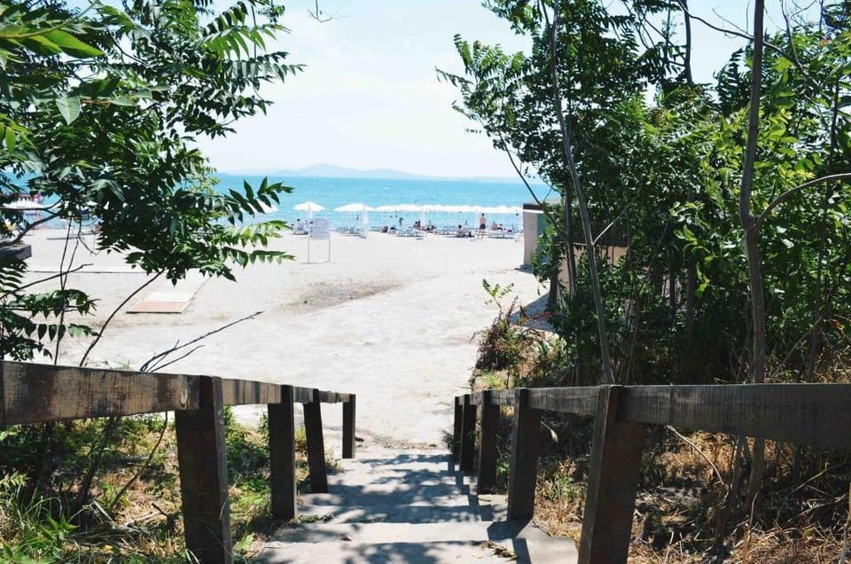 Apartment with a lovely balcony Apartment in Burgas
