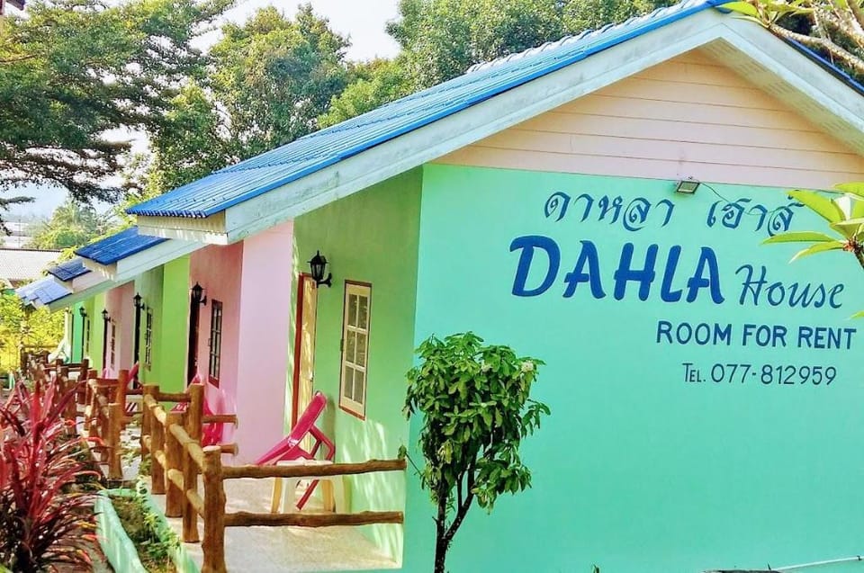Dahla House Ranong Vacation rental in Ranong, Khao Niwet, Mueang Ranong District, Ranong 85000, Thailand