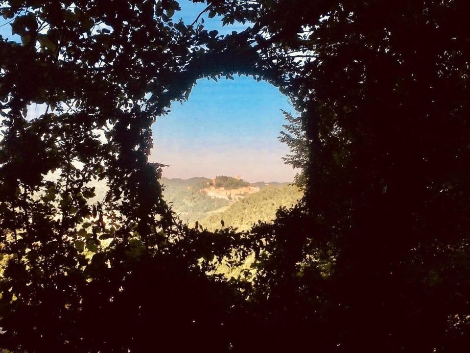 MarcheAmore - La Roccaccia - Apt L'Infernaccio  Vacation rental in Marche