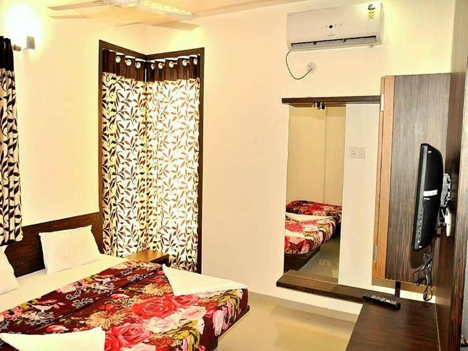 Transit Stay Near IGI Airport ⚡️ Vacation rental in New Delhi