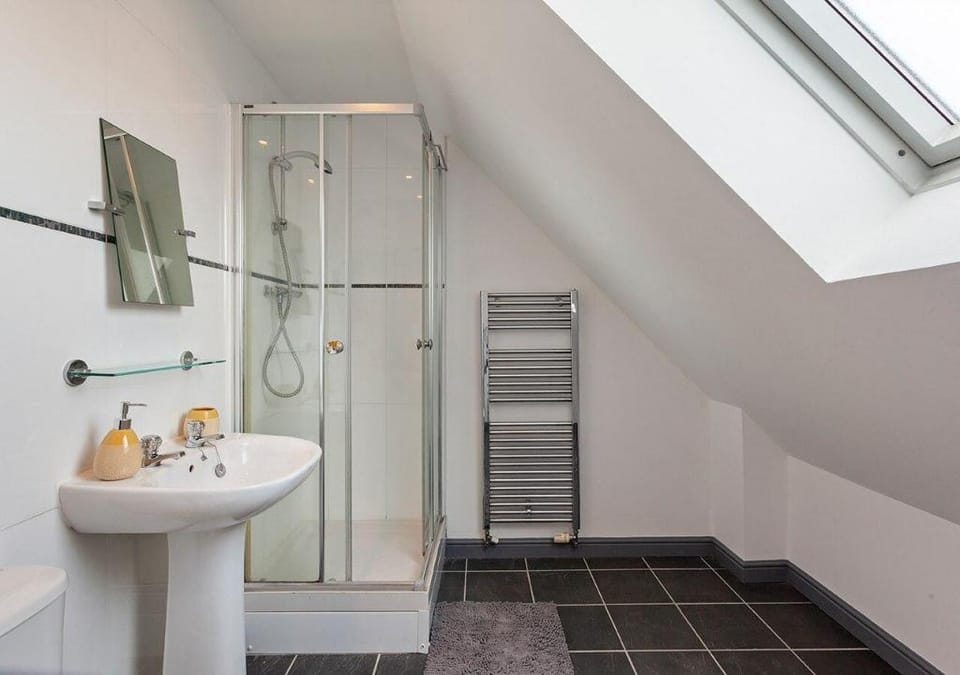 Xclusive Living Stay near Airport & NEC, Leyburn Vacation rental in Metropolitan Borough of Solihull