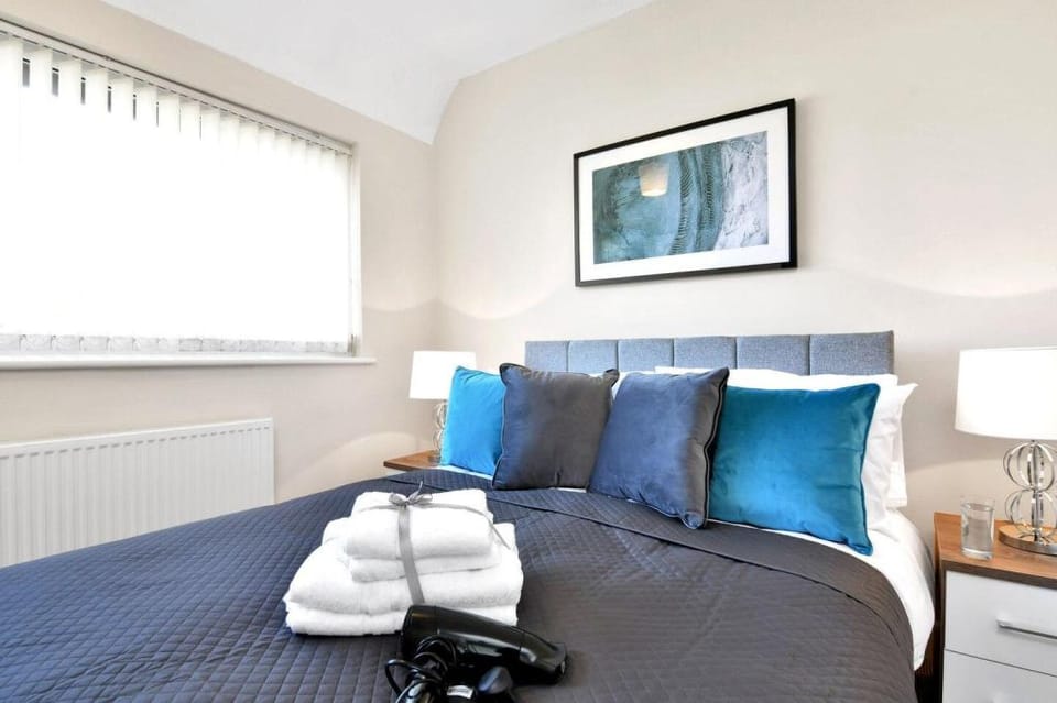 Xclusive Living Stay near Airport / NEC,Whitecroft Vacation rental in Solihull