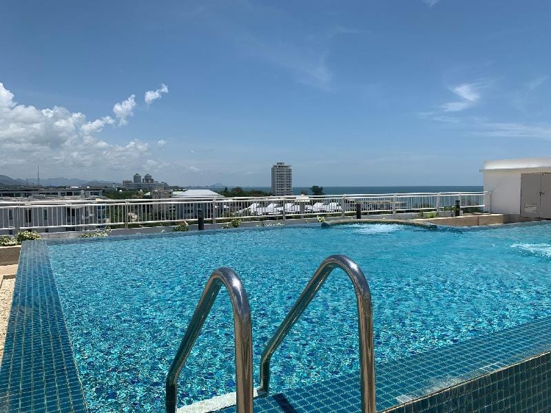 Beachfront Condominium 1 BR @ Baan Suan Rim Sai 8E Apartment in Nong Kae