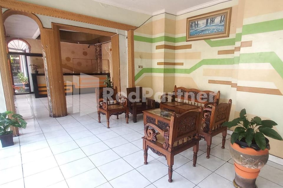 Hotel Palem 2 Syariah Malang RedPartner Hotel in East Java