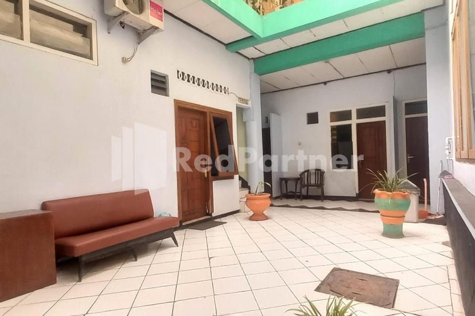 Hotel Palem 2 Syariah Malang RedPartner Hotel in East Java