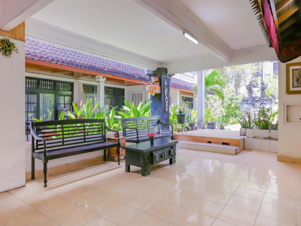 Hotel O Ari Beach Inn Hotel in Kuta