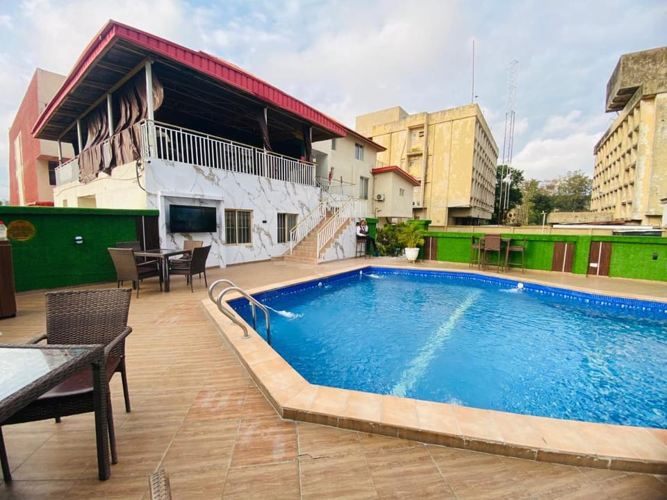 Presken Hotel Victoria Island, Bishop Oluwole Hotel in Lagos
