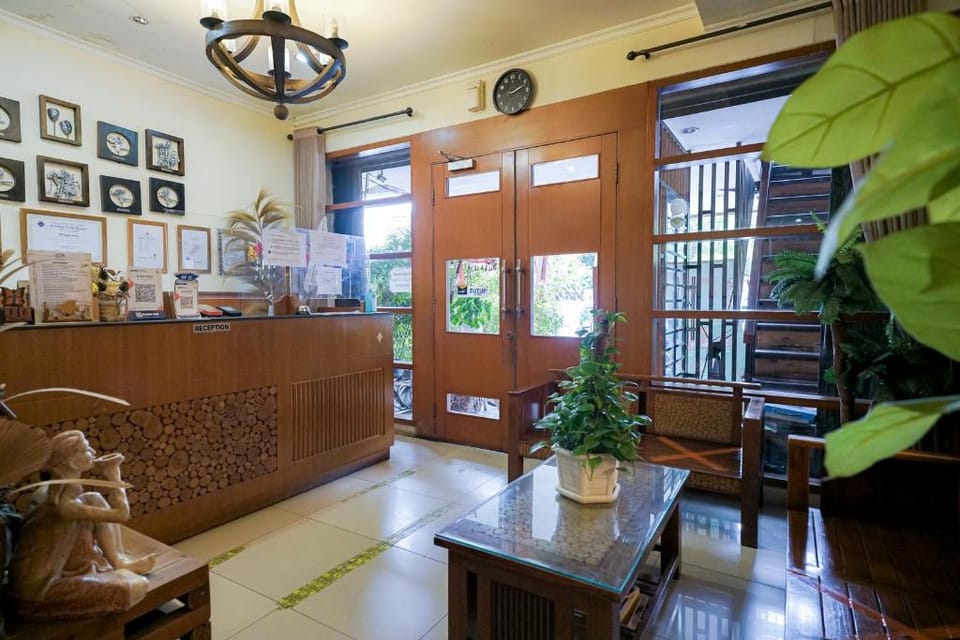 Urbanview Hotel 58 Bintaro by RedDoorz Hotel in South Jakarta City