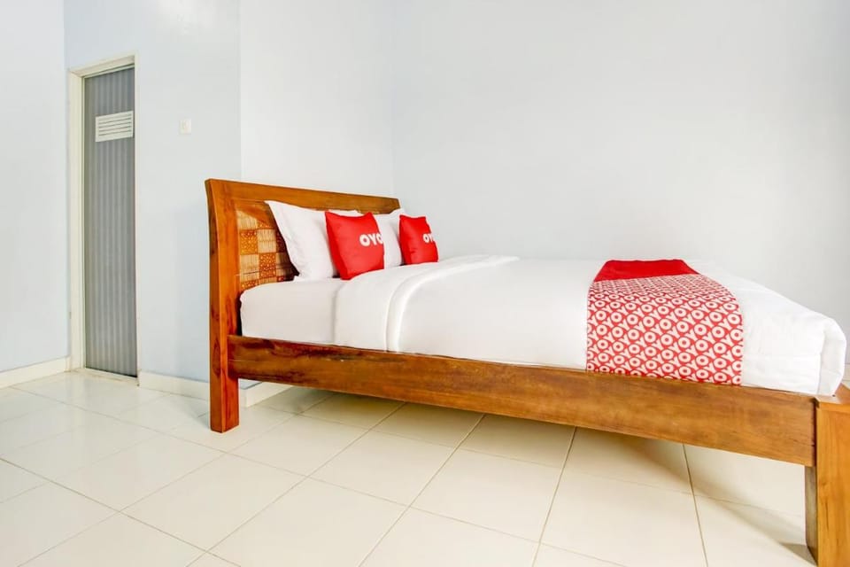 OYO 3982 Azka Homestay Syariah Hotel in Indonesia