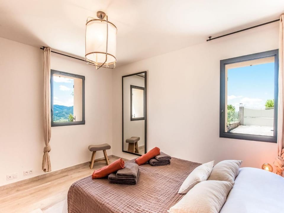 Holiday Home in Vaison la Romaine with Pool Vacation rental in Provence-Alpes-Côte d'Azur