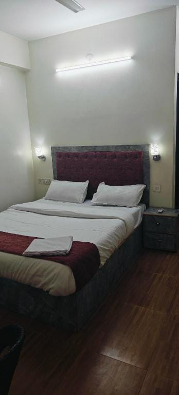 Amoura Beach Holidays Hotel in Baga
